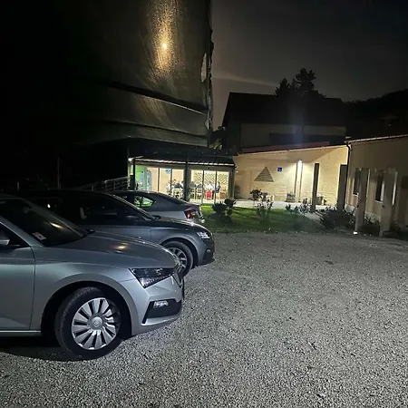 Bed & Breakfast Ravne Energy *