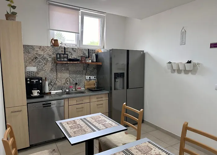 Ravne Energy Panzió 3*